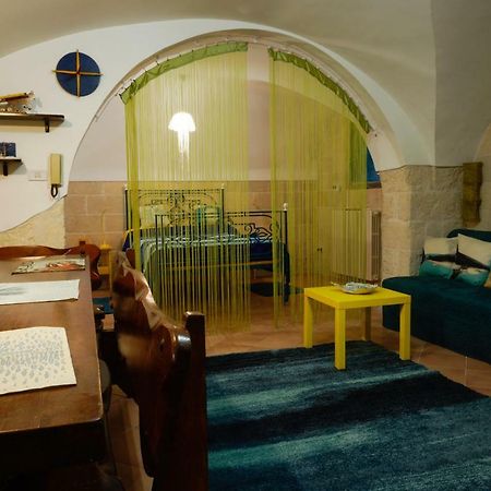 Il Sottomarino Apartman Bari Kültér fotó
