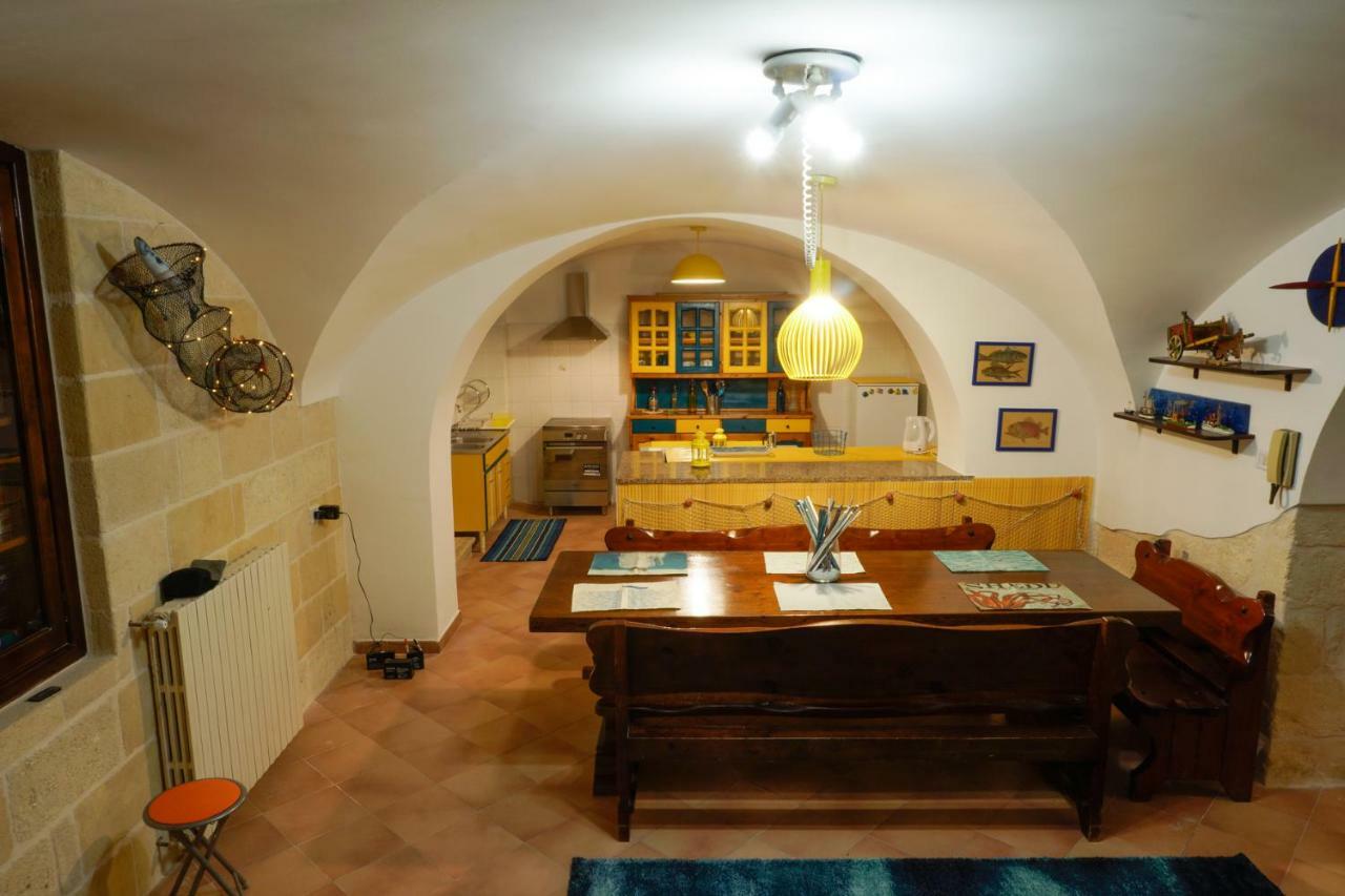 Il Sottomarino Apartman Bari Kültér fotó
